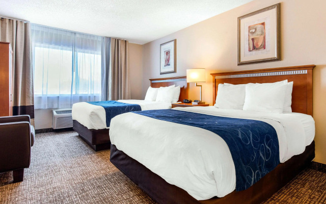 Comfort Suites Normal University area