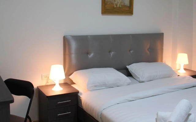 Hotel H7 Tlv