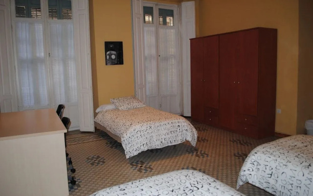 Residencia Universitaria Santa Paula