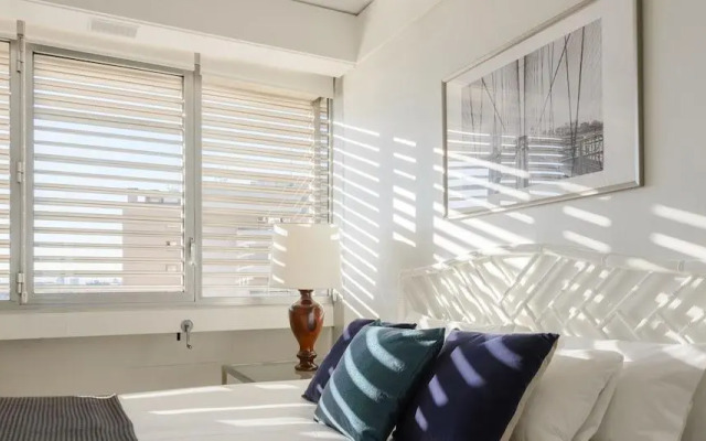 Charming Eurobuilding 2 Luxury