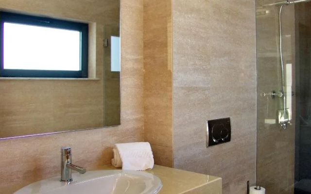 Novochoro Apartments & Villas