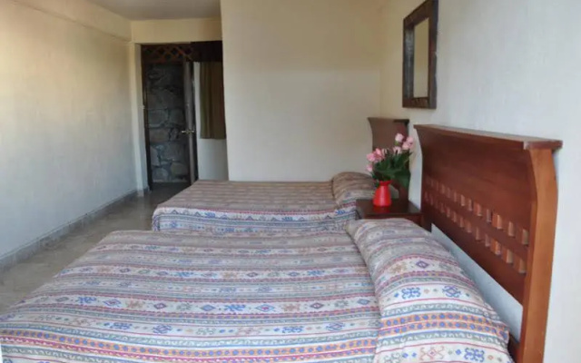 Caleta View Hotel And Bungalows