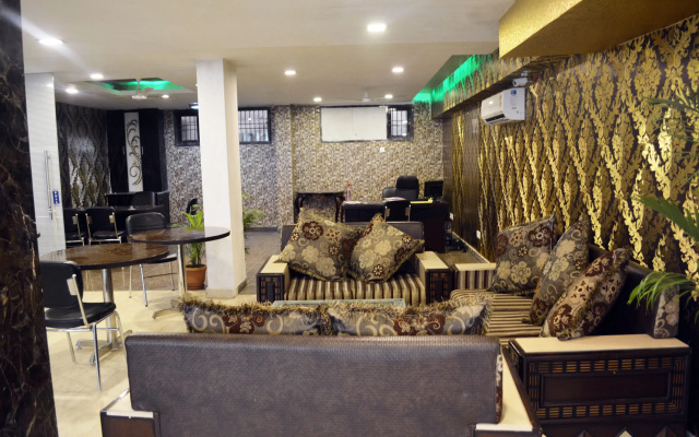 Hotel Le Grand By FabHotels