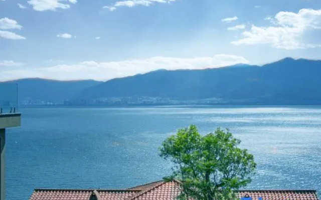 Haizhaoshan • 270-Degree Cliff Seaview Holiday Villa (Dali Haidongfang)