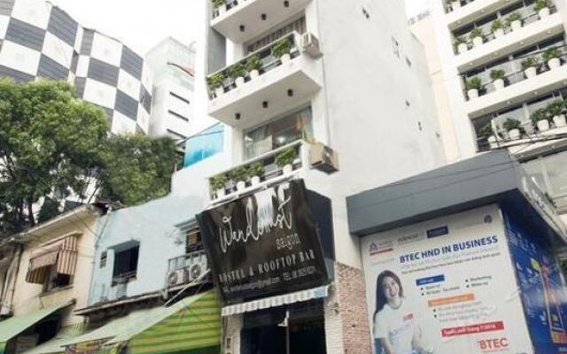 Wanderlust Saigon Hostel вид на фасад