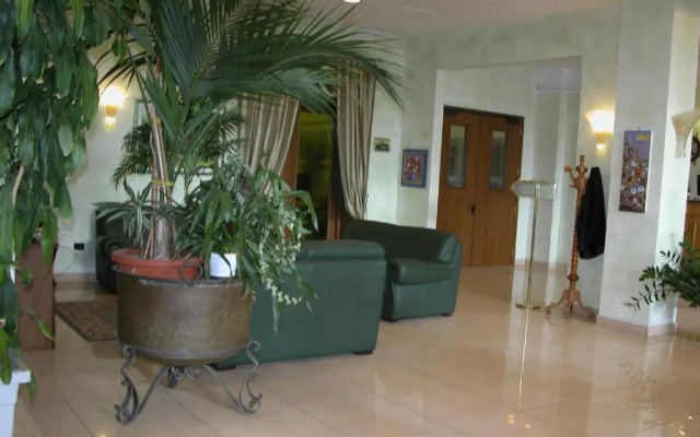 Hotel Calabresi