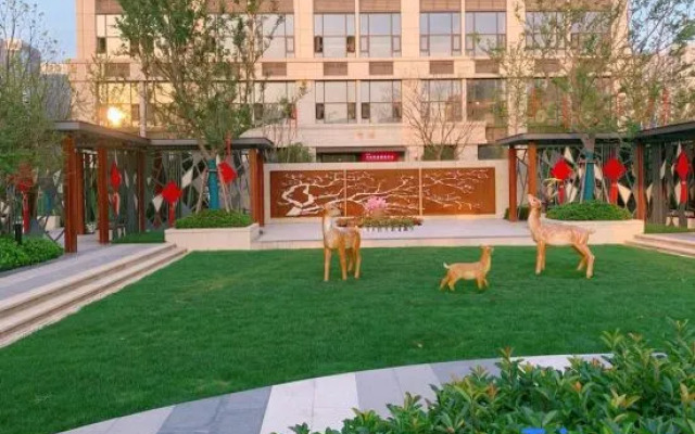 Xinghui Zhixuan Apartment (Zhengzhou East High-Speed Rail Station)