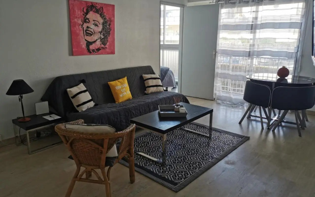 Grand Studio de 33m² a 300m Des Plages (Adults Only)