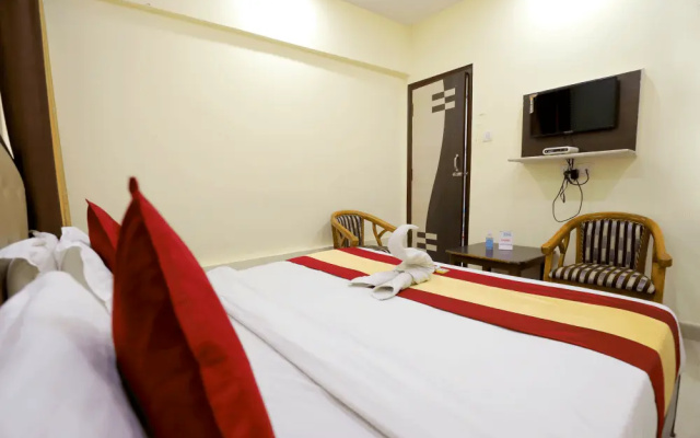 Hotel Anand Harkipauri by Perfect Stayz