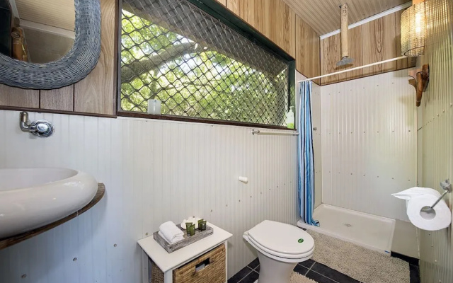 Bremer Island Banubanu Beach Retreat