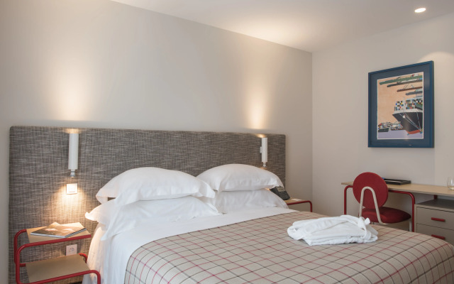 The Editory House Ribeira Porto Hotel