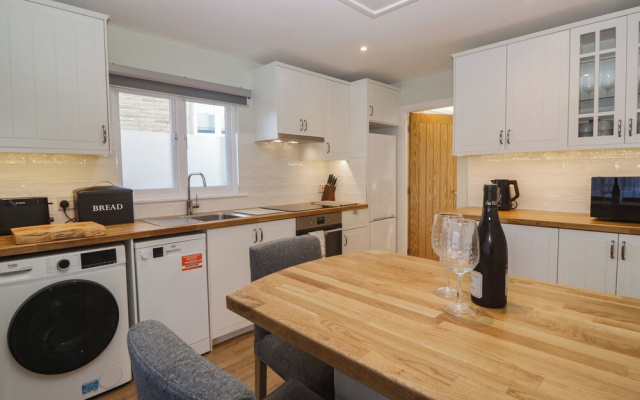 Drapers Cottage