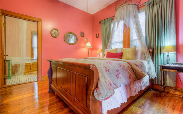 Sweetwater Branch Inn