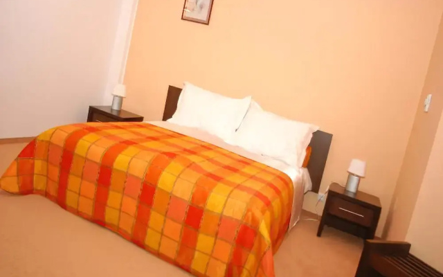 Celly Hotel