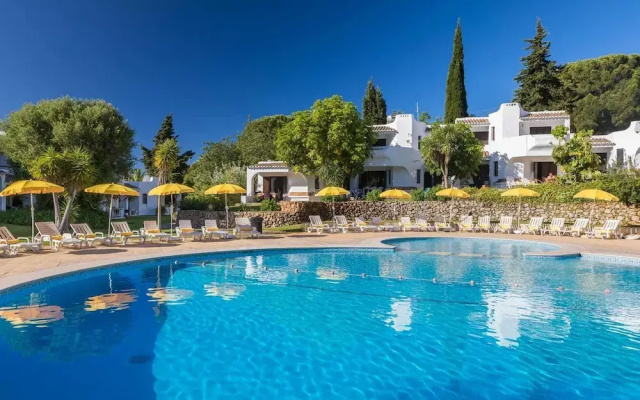 Clube Albufeira, Family Holidays with Pool View