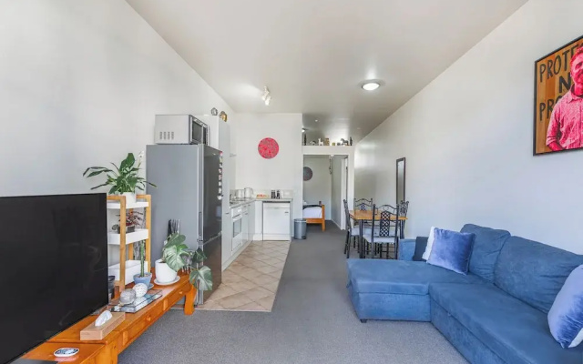 1BR Grey Lynn Haven+Parking, Balcony Zodiak Stays