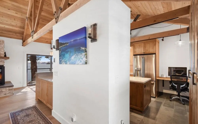 Lakefront Luxury