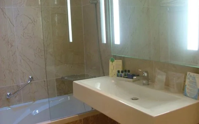Pestana Viking Ocean Suites
