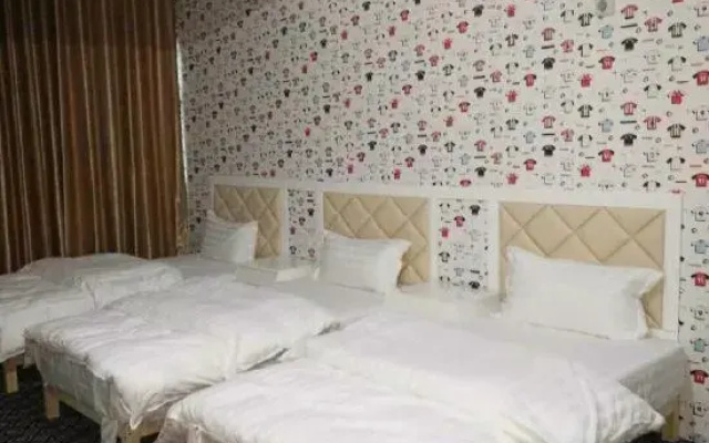 Yongzhou Delong Hotel