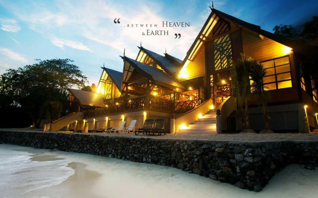 Tunamaya Beach & Spa Resort Tioman Island