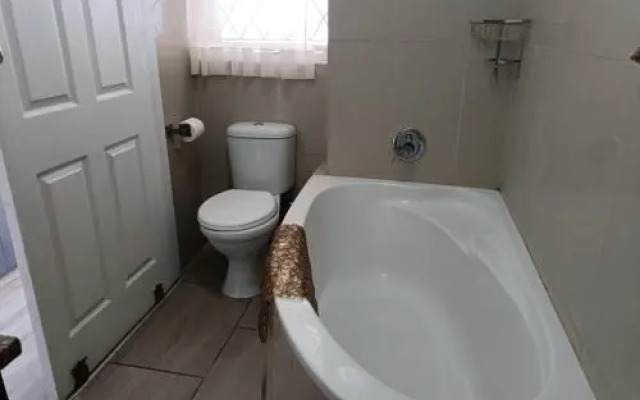 Dumela Margate Flat No 12