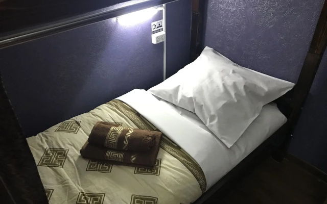 Amir Khan Hostel