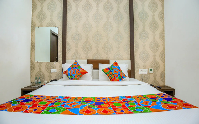 FabHotel Golden Temple I