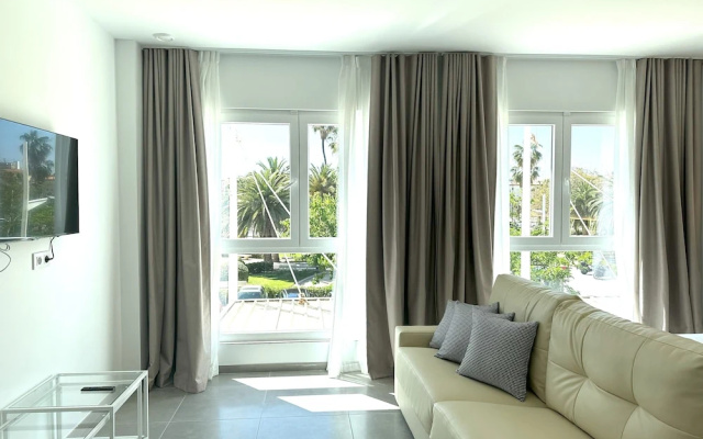Almar 52 Suites