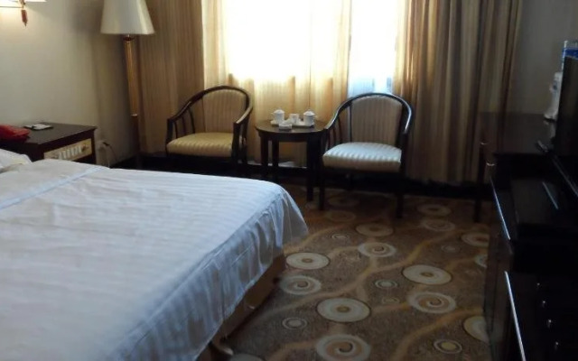 Yuxi Hui Jing Hotel