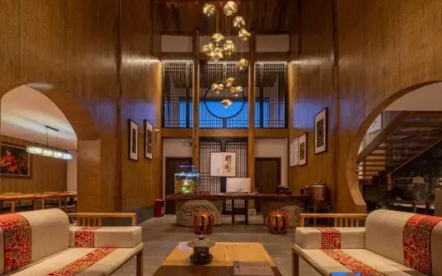 Langyuan Xiyin Homestay (Fanjing Mountain Zhaisha Dong Village Branch)
