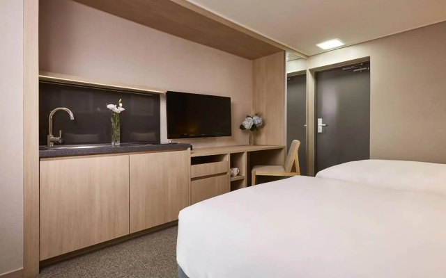 Jinju Raon Stay in Perla