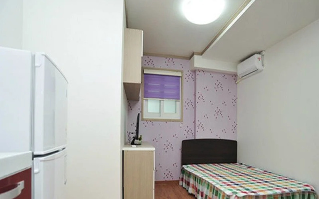 Five Star Hostel