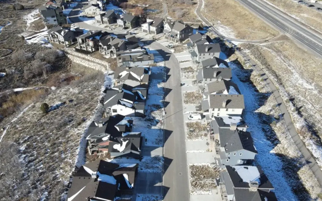 Modern Mountain Retreat Sleeps 10 Park City