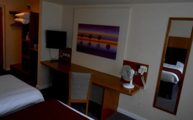 Cross Keys Hotel by Chef and Brewer Collection