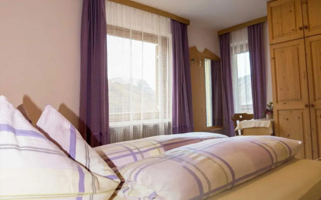 Hotel Alpenfriede