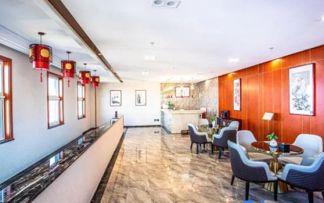 Yunmeng Linshu Villa Hotel