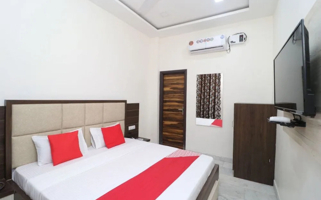 Oyo 39638 Hotel Indigo
