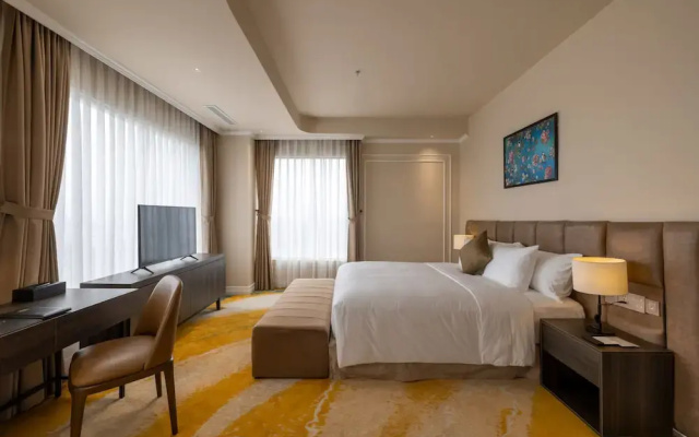 La Vela Hue Hotel