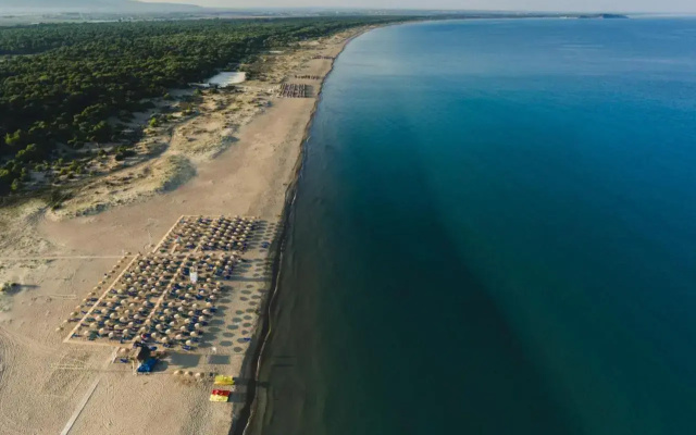 Kalogria Beach Hotel