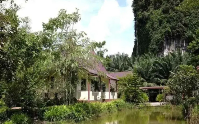 Manachaya Resort by ZUZU