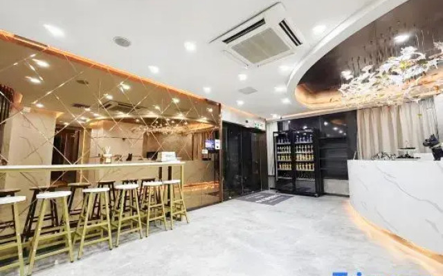 Riverfront Youth Hostel