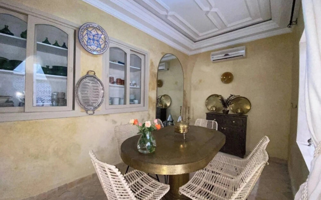 Luxurious 5-bedroom Apartment in Marrakesh With Full Accessibility