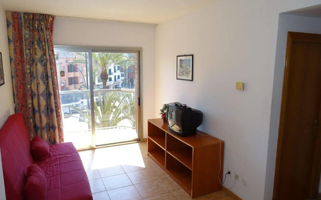 Apartamentos Blanco y Negro