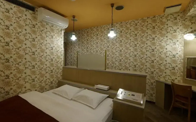 Hotel Jupiter - Adults Only