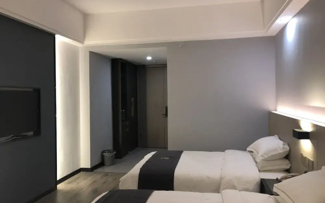Heqi Hotel