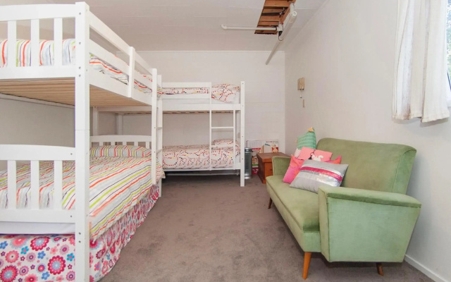 Perfect on Pleasant - Pauanui Holiday Home