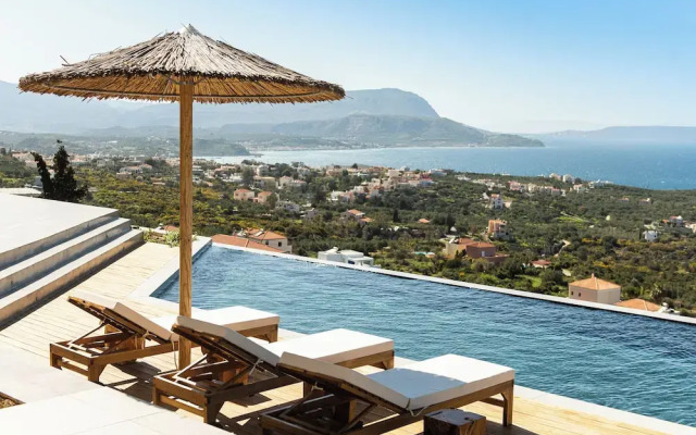 A Bespoke Villa in Kokkino Horio