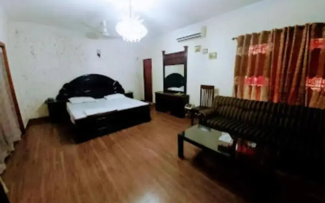 Omega Inn Hotel