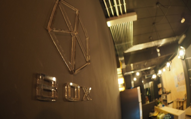 Отель Box Poshtel Phuket вид на фасад