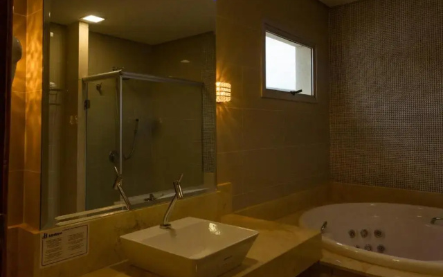 Lindoya Hotel